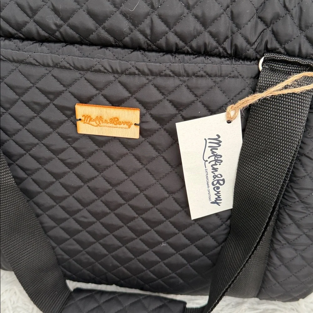 Muffin & Berry Quilted Dog Carrier Black Medium